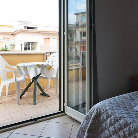 La Casa Degli Artisti 1 Otel Nettuno Dış mekan fotoğraf